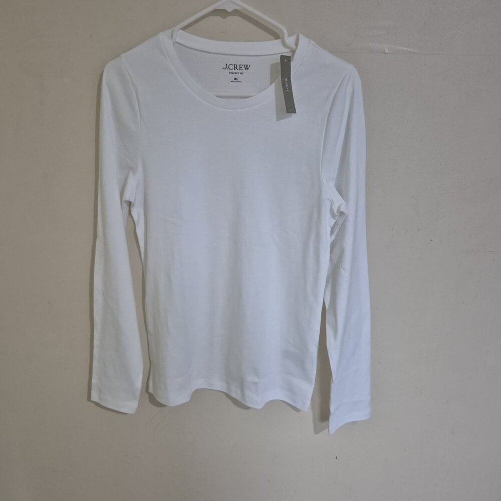 J.Crew Classic White Long-Sleeve Crewneck Tee - Perfect Layering Staple!